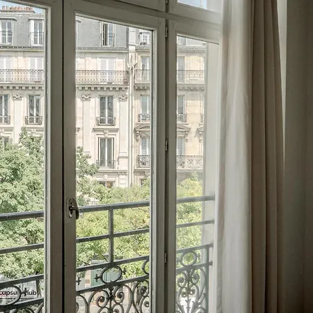 1bd With 1 Sofa Bd With Lift 3 Paris