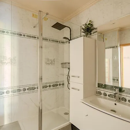 Appartement 1bd With 1 Sofa Bd With Lift 3 *