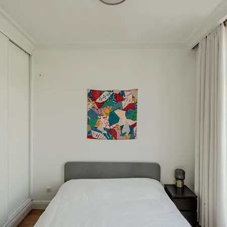 1bd With 1 Sofa Bd With Lift 3 *